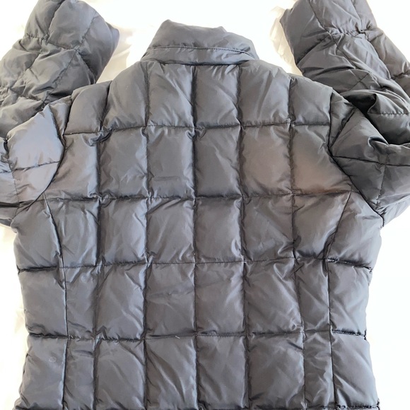 Black gap puffy jacket - Picture 2 of 3